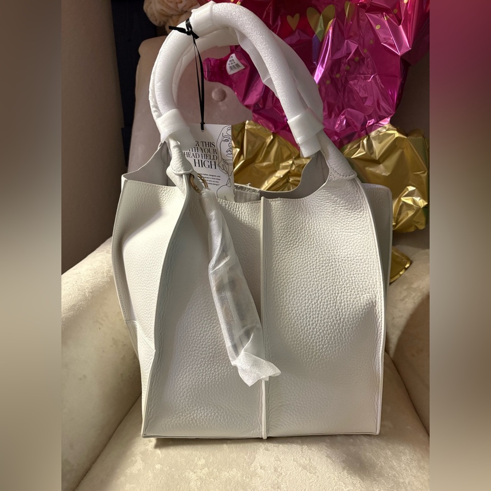 Sassy Jones Ava Everything Tote